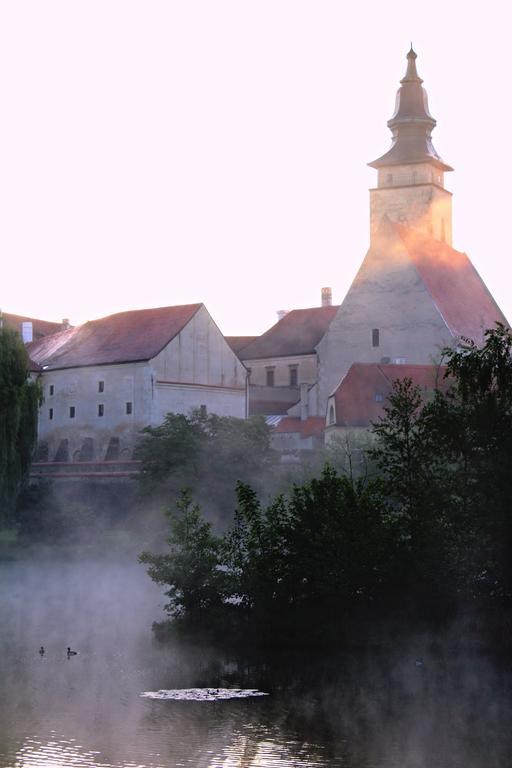Apartment Telc Hradecka エクステリア 写真